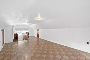 3600 Erie Ave, Cincinnati, OH 45208 - Photo 27