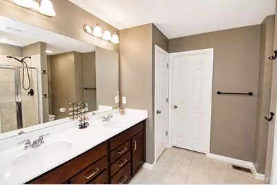 1352 Tiburon Drive, Batavia Township, OH 45103 - Photo 23