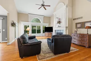 1628 Fairway Crest, Miami Township, OH 45140 - Photo 9
