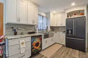 1307 Park Dr, Middletown, OH 45044 - Photo 9