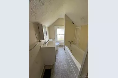 2404 Elmo Avenue, Hamilton, OH 45015 - Photo 9