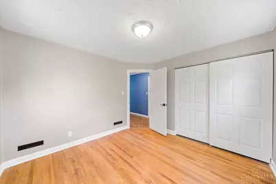 4050 Hutchinson Road, Green Township, OH 45248 - Photo 13