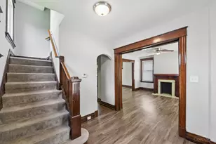 1906 Mentor Ave, Norwood, OH 45212 - Photo 3