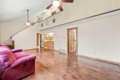 6583 Schweitzerhoff Road, Cincinnati, OH 45247 - Photo 5