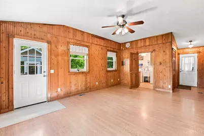6583 Schweitzerhoff Road, Cincinnati, OH 45247 - Photo 3