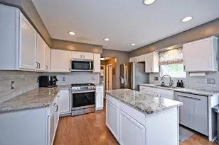 6581 Lucky Ln, Liberty Township, OH 45044 - Photo 13