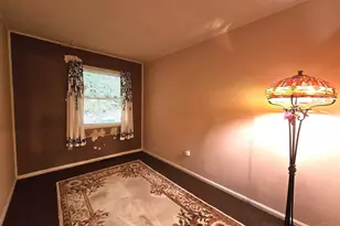 4728 Kirby Ave, Cincinnati, OH 45223 - Photo 9