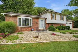 4043 Jennifer Dr, Ross Township, OH 45013 - Photo 1