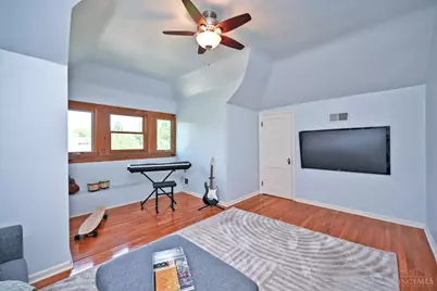 3321 Morrison Avenue, Cincinnati, OH 45220 - Photo 59