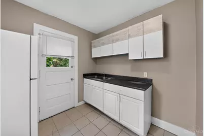 2054 Dale Road #1-2, Norwood, OH 45212 - Photo 23