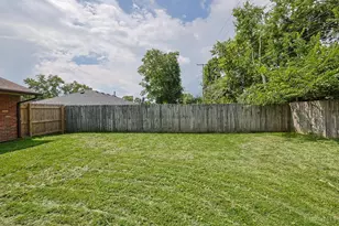1855 Owendale Dr, Miami Township, OH 45439 - Photo 23