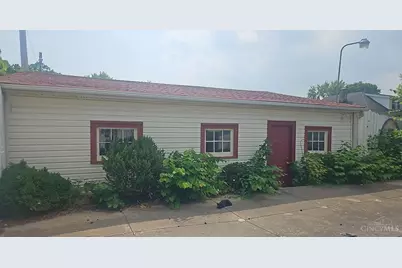 2440 Pleasant Avenue, Hamilton, OH 45015 - Photo 3