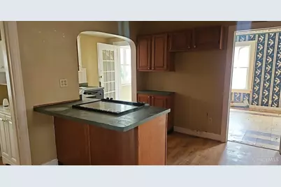2440 Pleasant Avenue, Hamilton, OH 45015 - Photo 5