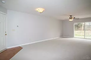 870 Southmeadow Circle, Springfield Township, OH 45231 - Photo 9