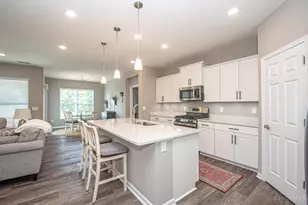 1686 Glade Valley Dr, Washington Twp, OH 45458 - Photo 13