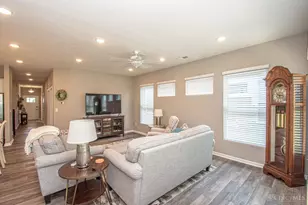 1686 Glade Valley Dr, Washington Twp, OH 45458 - Photo 15