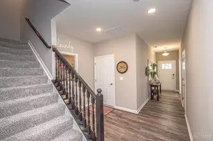 1686 Glade Valley Dr, Washington Twp, OH 45458 - Photo 9
