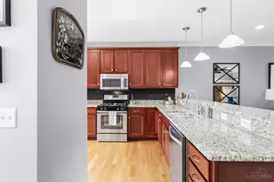 951 Volterra Lane, Cincinnati, OH 45206 - Photo 27