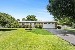 590 Dorgene Ln, Union Township, OH 45244 - Photo 1