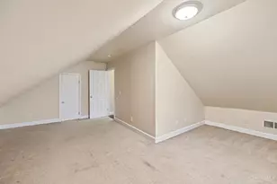 1942 Hudson Ave, Norwood, OH 45212 - Photo 15
