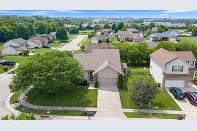 71 Long Meadow Drive, Franklin, OH 45005 - Photo 9