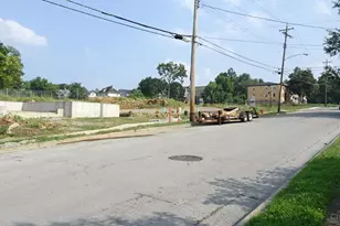 3587 Alaska Ave, Cincinnati, OH 45229 - Photo 7