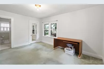 6124 Fairway Drive, Cincinnati, OH 45212 - Photo 27