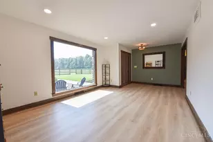 2713 Christopher Dr, Stonelick Township, OH 45103 - Photo 9