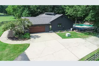 2713 Christopher Drive, Stonelick Township, OH 45103 - Photo 5