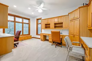 8625 Fawnmeadow Ln, Indian Hill, OH 45242 - Photo 17