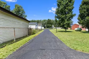 521 N Columbus St, Jefferson Township, OH 45168 - Photo 35