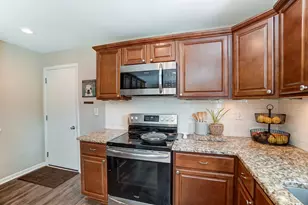 1599 Yellowglen Dr, Anderson Township, OH 45255 - Photo 17