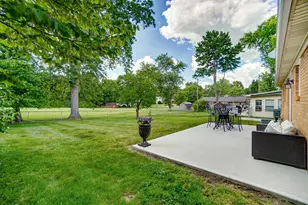 1599 Yellowglen Dr, Anderson Township, OH 45255 - Photo 43