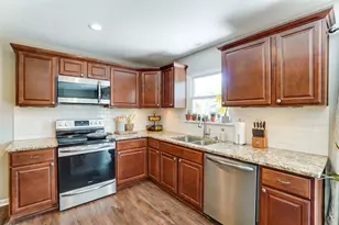 1599 Yellowglen Dr, Anderson Township, OH 45255 - Photo 13