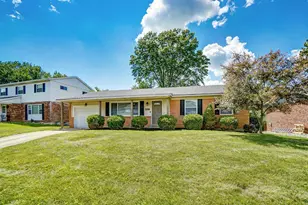 1599 Yellowglen Dr, Anderson Township, OH 45255 - Photo 3