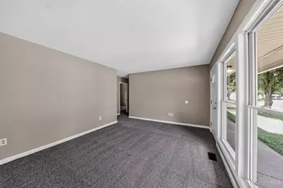 9697 Gibralter Drive, Colerain Township, OH 45251 - Photo 5