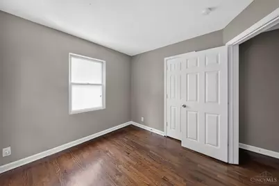 1911 Ashbrook Drive, Cincinnati, OH 45238 - Photo 9