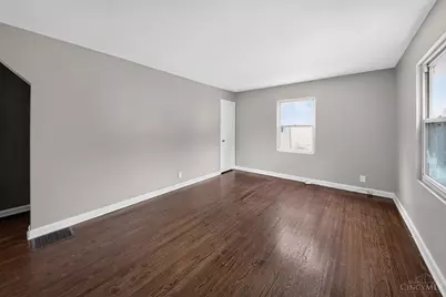 1911 Ashbrook Drive, Cincinnati, OH 45238 - Photo 17