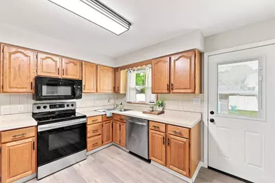 605 Jackson Lane, Middletown, OH 45044 - Photo 11
