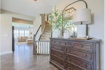 7485 Marsh Creek Lane, Hamilton Township, OH 45039 - Photo 5