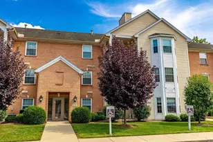 4350 Regency Ridge Ct, Green Township, OH 45248 - Photo 3
