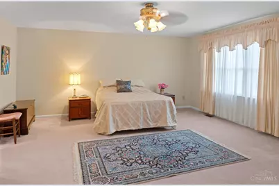 7976 Ashley View Drive, Cincinnati, OH 45227 - Photo 27