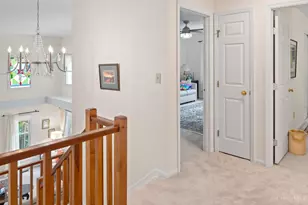 7976 Ashley View Dr, Columbia Township, OH 45227 - Photo 25