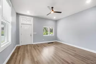 3728 Applegate Ave, Cheviot, OH 45211 - Photo 5