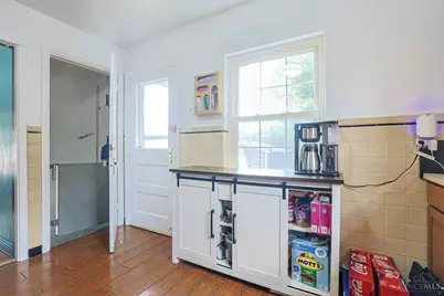 1737 Madison Avenue, Cincinnati, OH 45231 - Photo 15