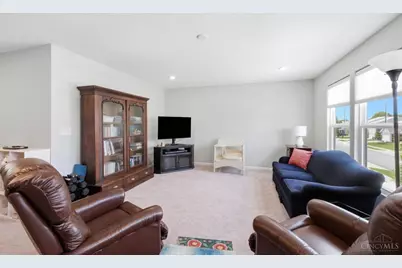 1251 Heathgate Way, Fairborn, OH 45324 - Photo 25