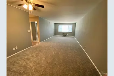 4960 Ridge Avenue #504, Cincinnati, OH 45209 - Photo 3