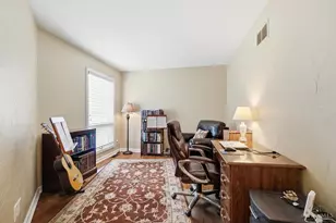 15 Falling Brook Ln, Blue Ash, OH 45241 - Photo 19