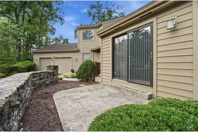 15 Falling Brook Lane, Blue Ash, OH 45241 - Photo 3