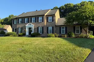 8033 Old Stable Ct, West Chester, OH 45069 - Photo 1